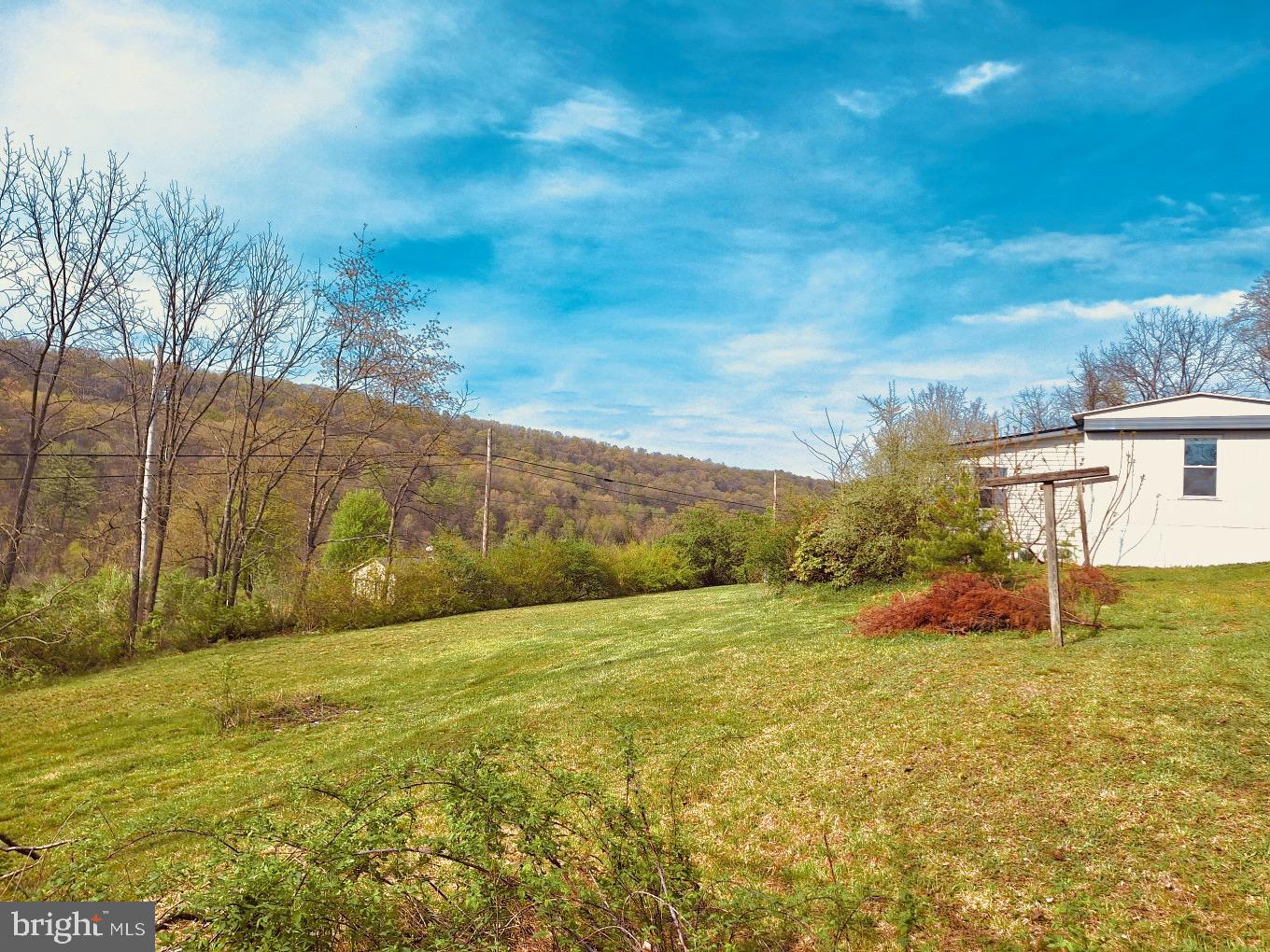 435 Neitz Valley Road Selinsgrove, PA 17870 - Photo 5 of 13 Gallery Image 5