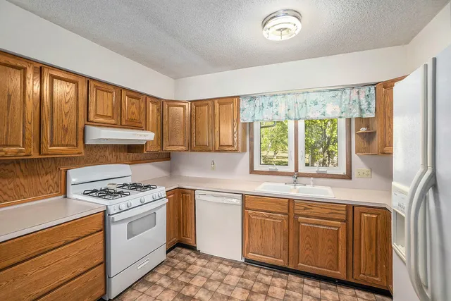 $250,000 | 859 East Adda Street, White Cloud, MI 49349