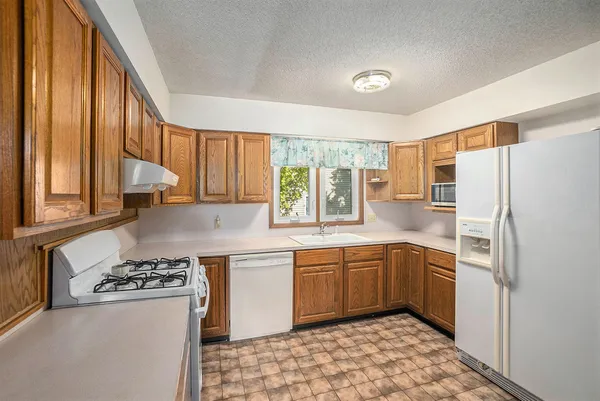 $250,000 | 859 East Adda Street, White Cloud, MI 49349