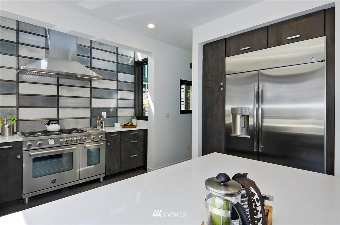 2801 Northwest 64th Street Seattle, WA 98107 - Photo 10 of 25