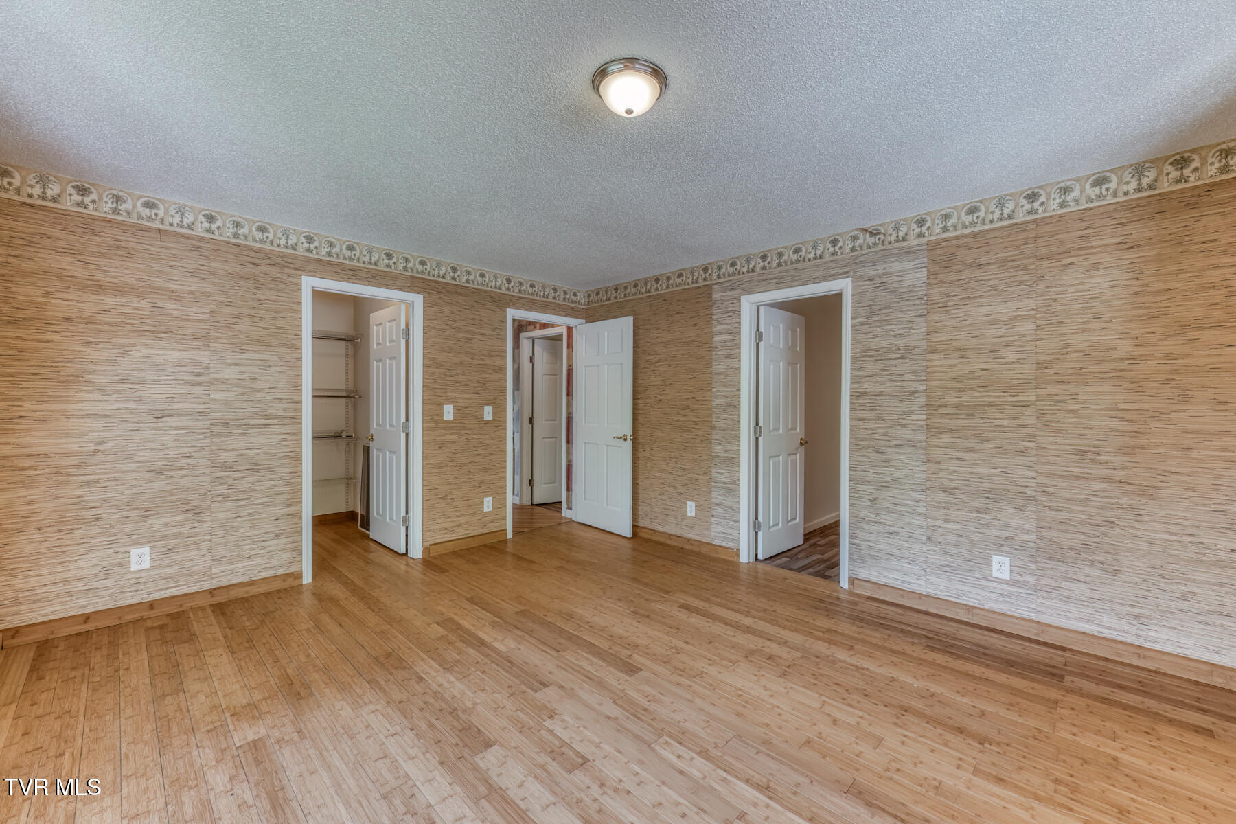 514 Piney Grove Road Hampton, TN 37658 - Photo 18 of 33 514 Piney Grove Rd-19