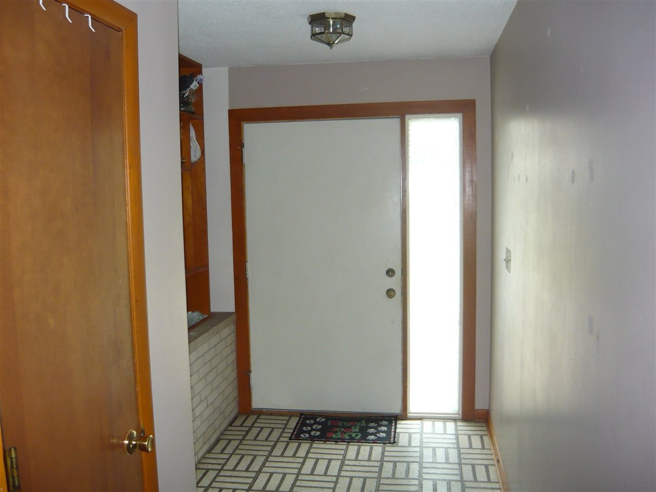 1221 Madison Street Decatur, IN 46733 - Photo 3 of 22