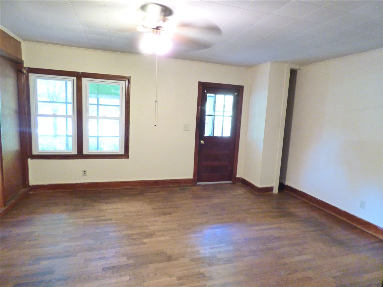 8264 Parrish Road Spartanburg, SC 29303 - Photo 4 of 20 Gallery Image 4