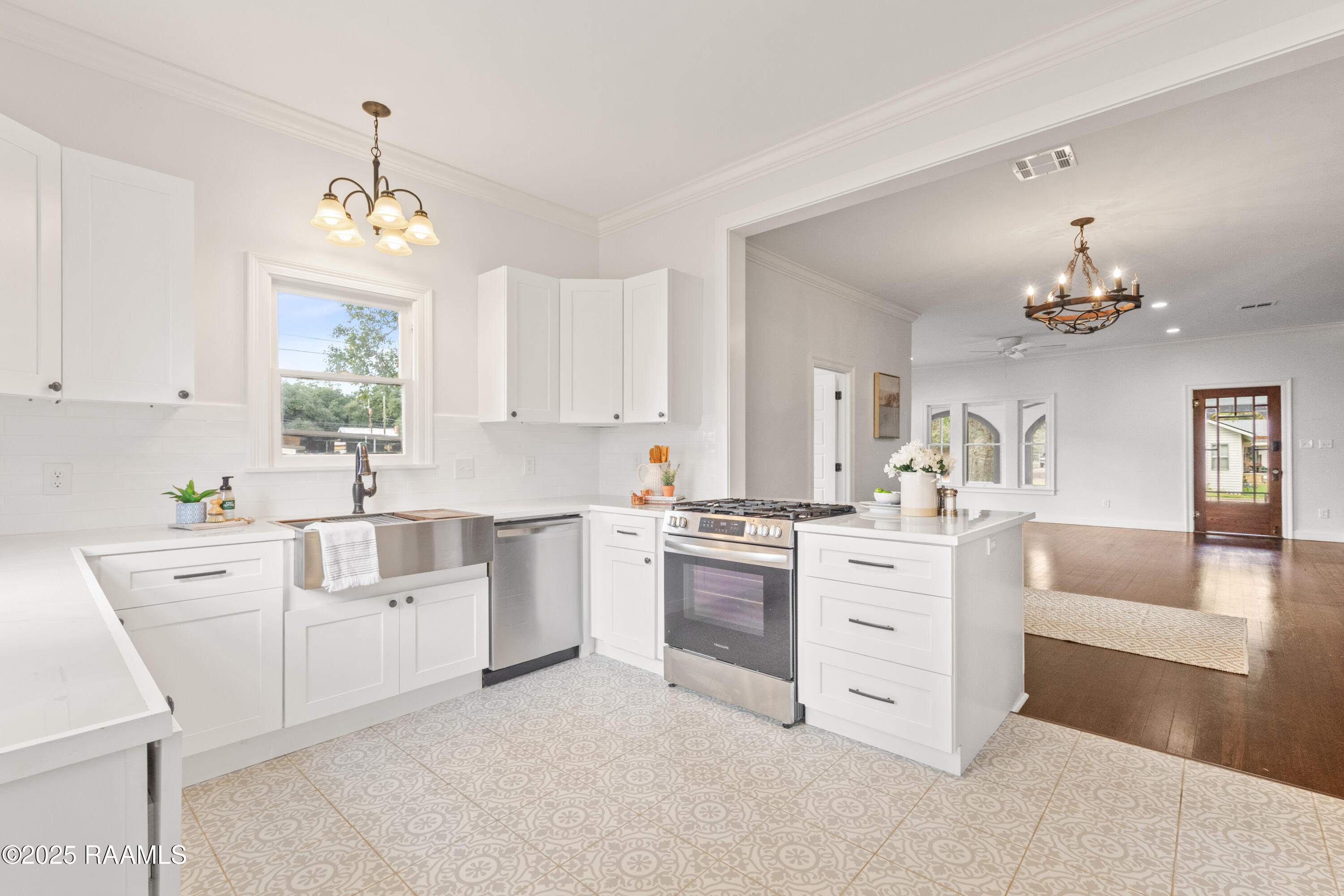 203 East Pioth Street Church Point, LA 70525 - Photo 12 of 42 203EPioth-61