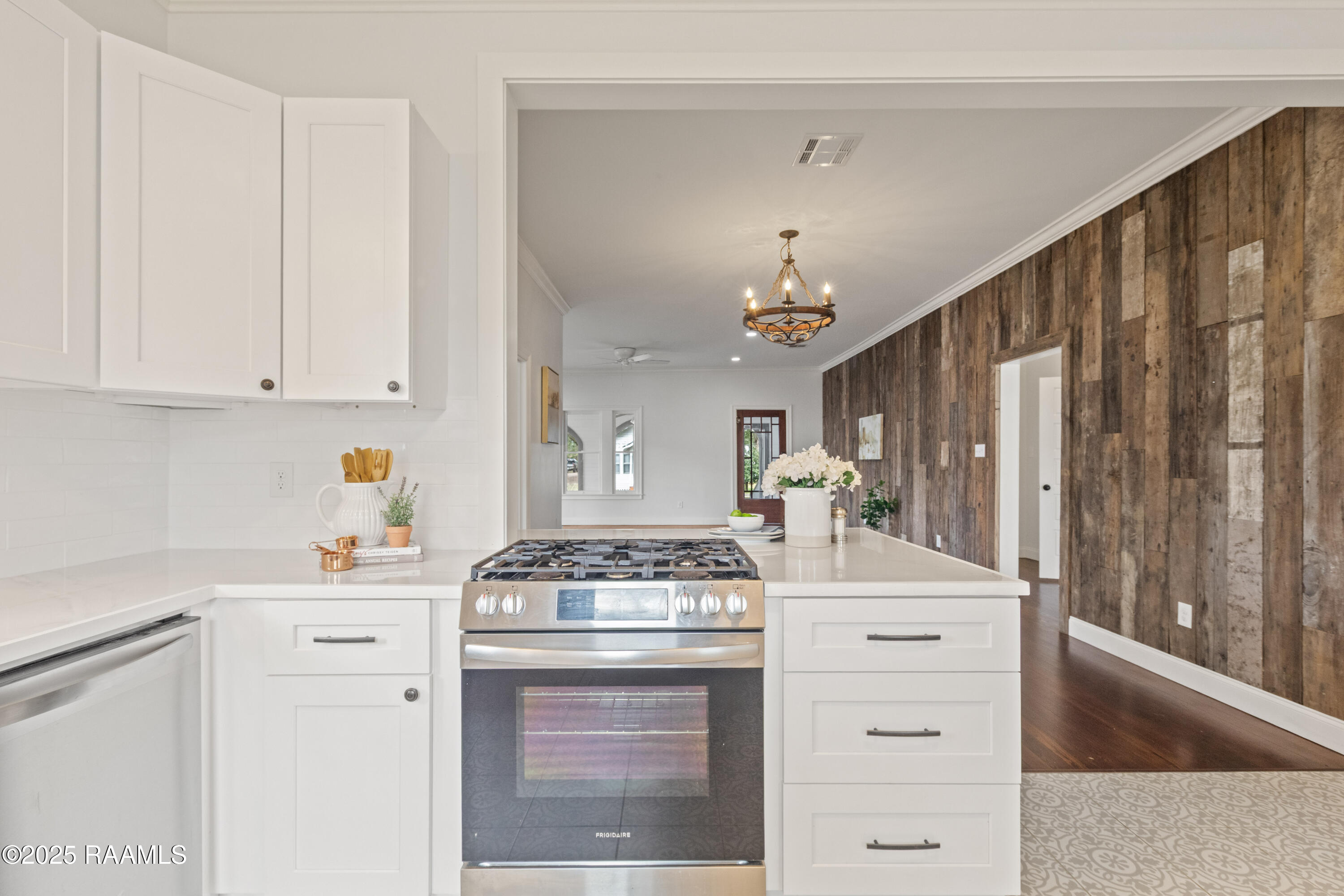 203 East Pioth Street Church Point, LA 70525 - Photo 15 of 42 203EPioth-55