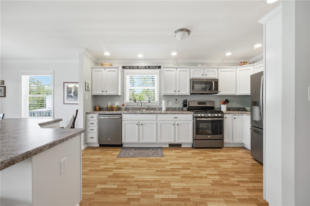 827 East Lake Road Dundee, NY 14837 - Photo 29 of 42