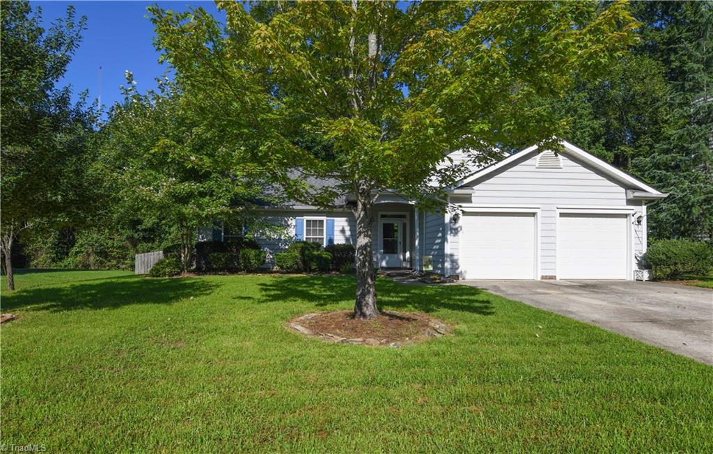 5403 Chestnut Ridge Drive Summerfield, NC 27358 - Photo 2 of 21 Gallery Image 2