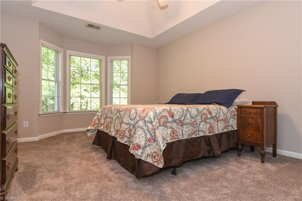 5403 Chestnut Ridge Drive Summerfield, NC 27358 - Photo 11 of 21 Gallery Image 11