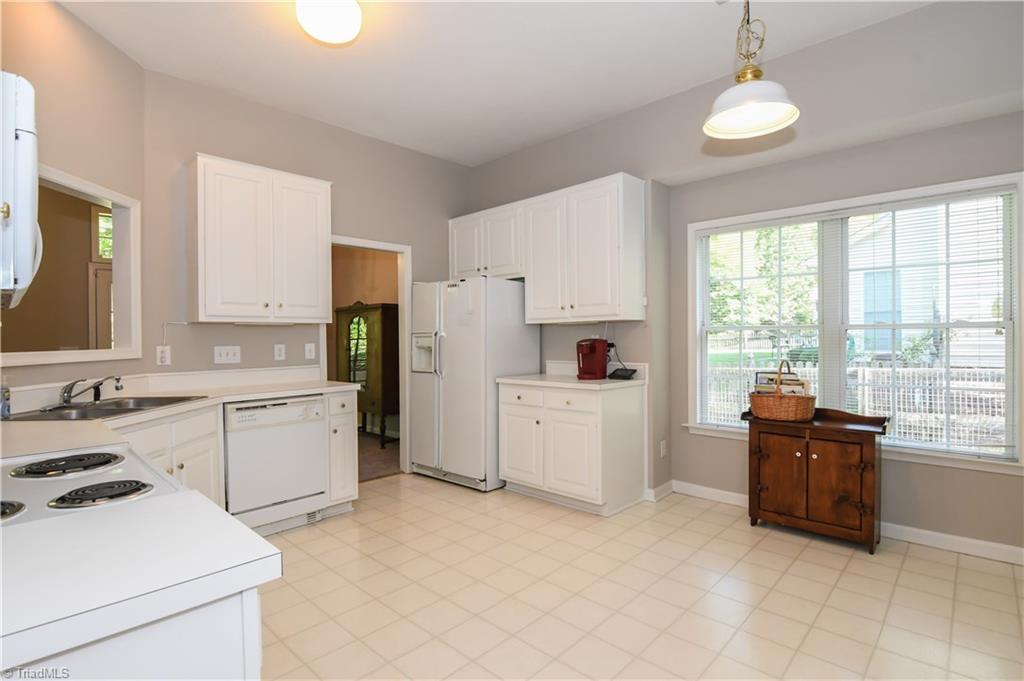 5403 Chestnut Ridge Drive Summerfield, NC 27358 - Photo 9 of 21 Gallery Image 9