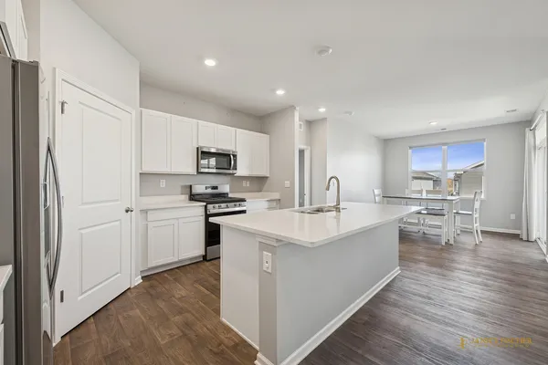 $344,900 | 6418 Aspen Lane, Wonder Lake, IL 60097
