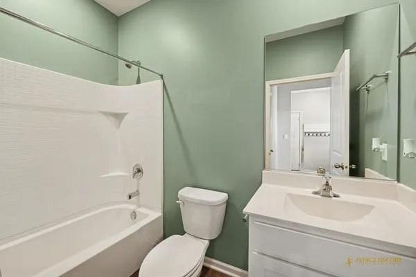 $344,900 | 6418 Aspen Lane, Wonder Lake, IL 60097