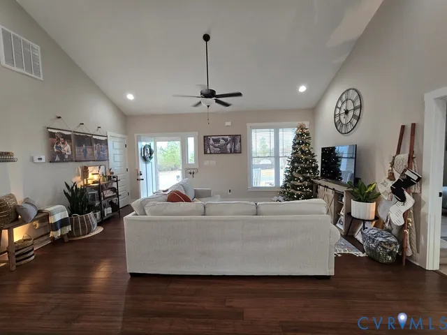 $299,900 | 110 Jay's Road, Farmville, VA 23901