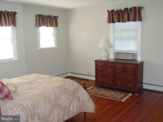5815 Clearspring Road Baltimore, MD 21212 - Photo 4 of 18 Master Bedroom