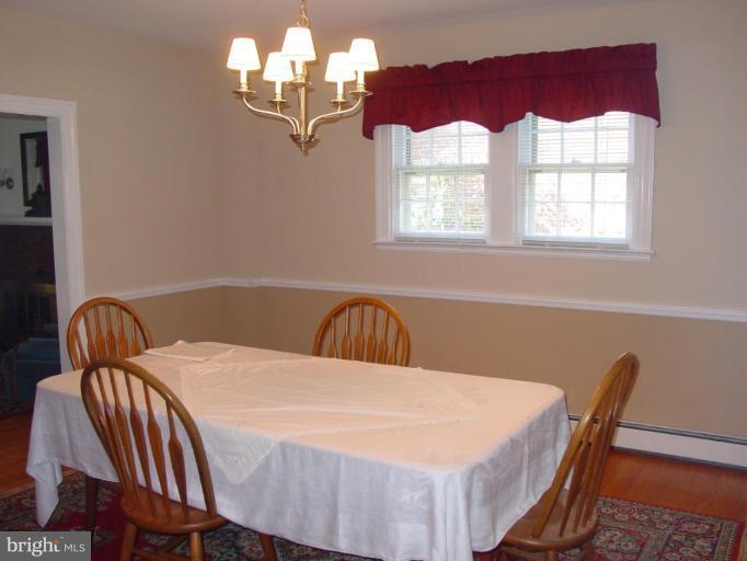 5815 Clearspring Road Baltimore, MD 21212 - Photo 5 of 18 Dining Room