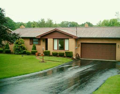 822 Shenango Road New Castle, PA 16101 - Photo 1 of 7