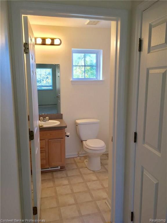4235 Strathmore Lane Canton, MI 48188 - Photo 7 of 8