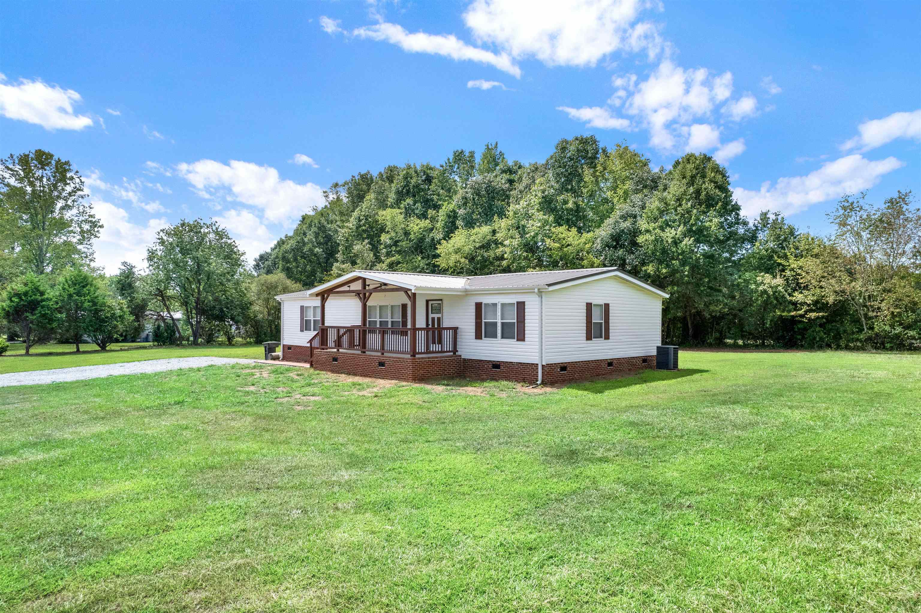 243 Harrington Road Gaffney, SC 29341 - Photo 1 of 29
