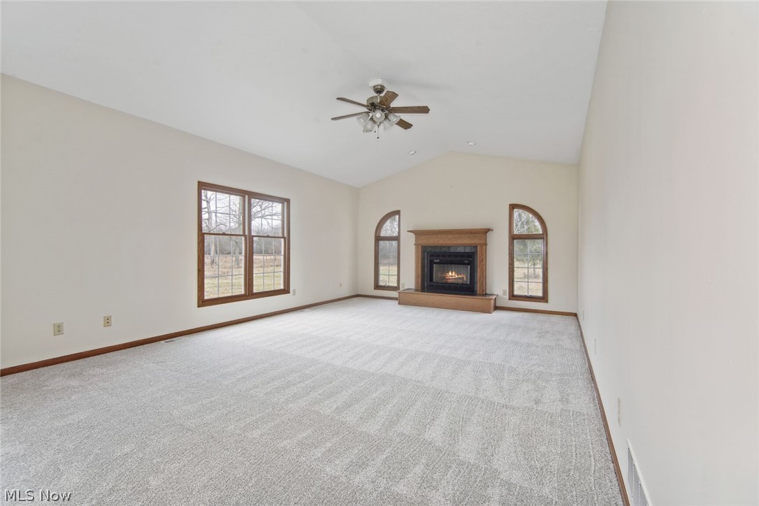9703 Williams Road Diamond, OH 44412 - Photo 3 of 19 Gallery Image 3