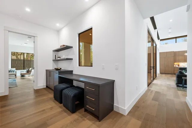 $3,450,000 | 4216 Deepwoods Drive, Austin, TX 78731