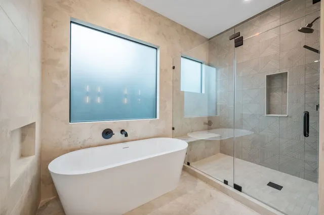 $3,450,000 | 4216 Deepwoods Drive, Austin, TX 78731