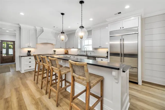 $2,500,000 | 409 Kelsall Avenue, St. Simons Island, GA 31522