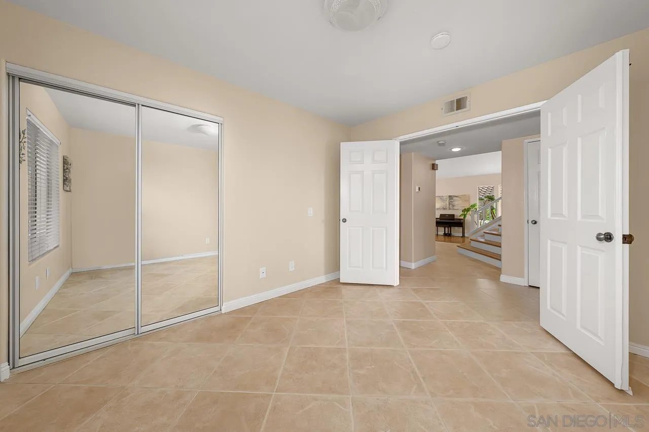 13558 Quiet Hills Drive Poway, CA 92064 - Photo 18 of 61 a view of an empty room