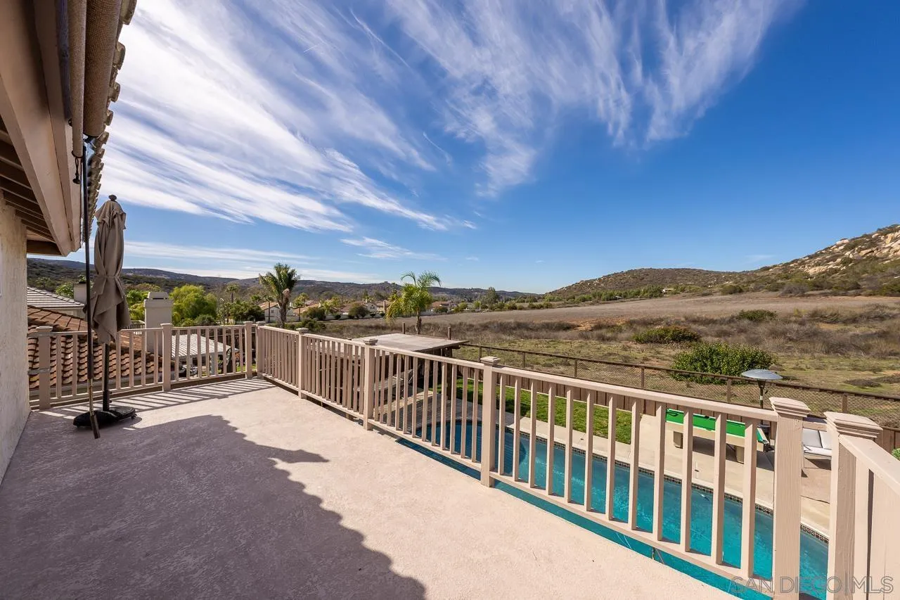 13558 Quiet Hills Drive Poway, CA 92064 - Photo 25 of 61 a view of a city from a balcony