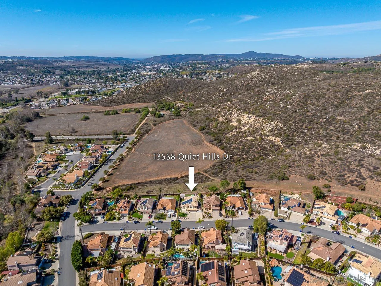 13558 Quiet Hills Drive Poway, CA 92064 - Photo 60 of 61 an aerial view of a city