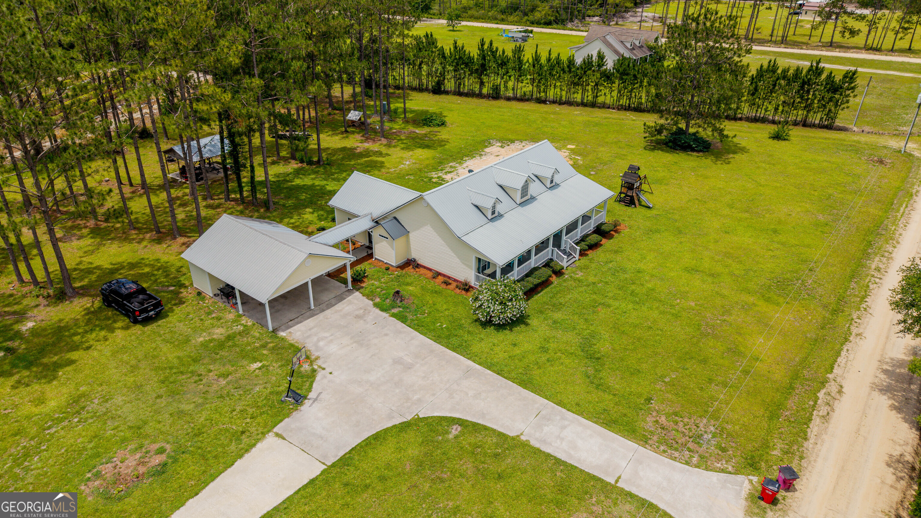 115 Becca Lane Homerville, GA 31634 - Photo 8 of 66