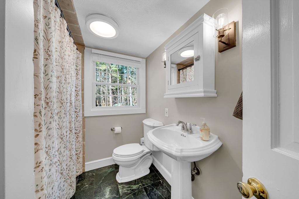 76 Mill Road Boxford, MA 01921 - Photo 19 of 31