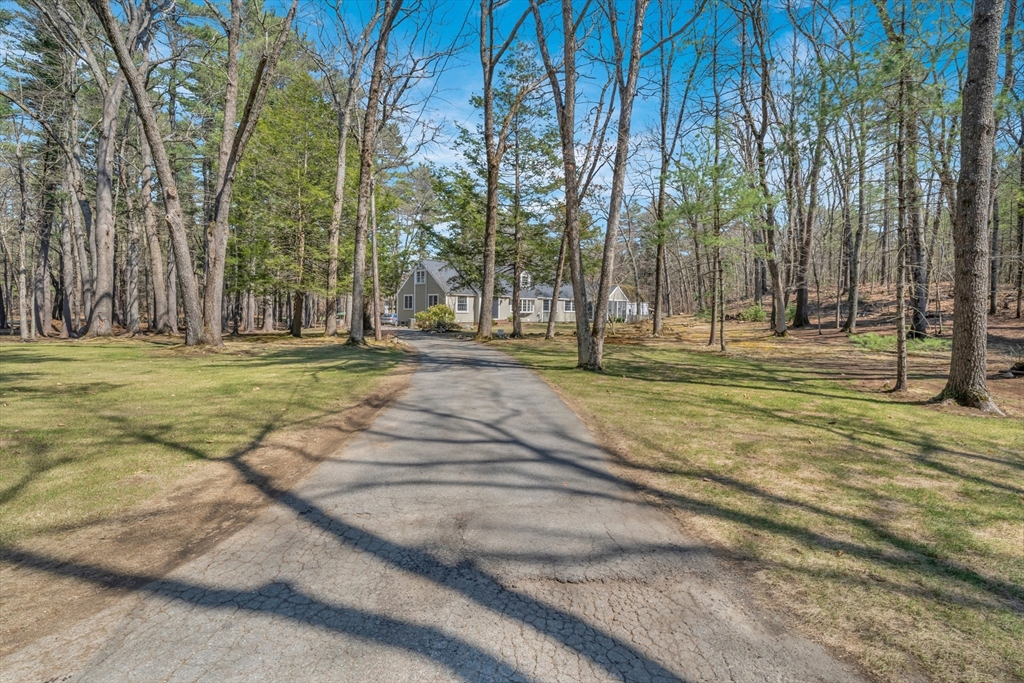 76 Mill Road Boxford, MA 01921 - Photo 3 of 31