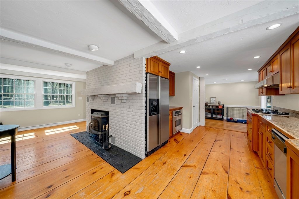 76 Mill Road Boxford, MA 01921 - Photo 6 of 31