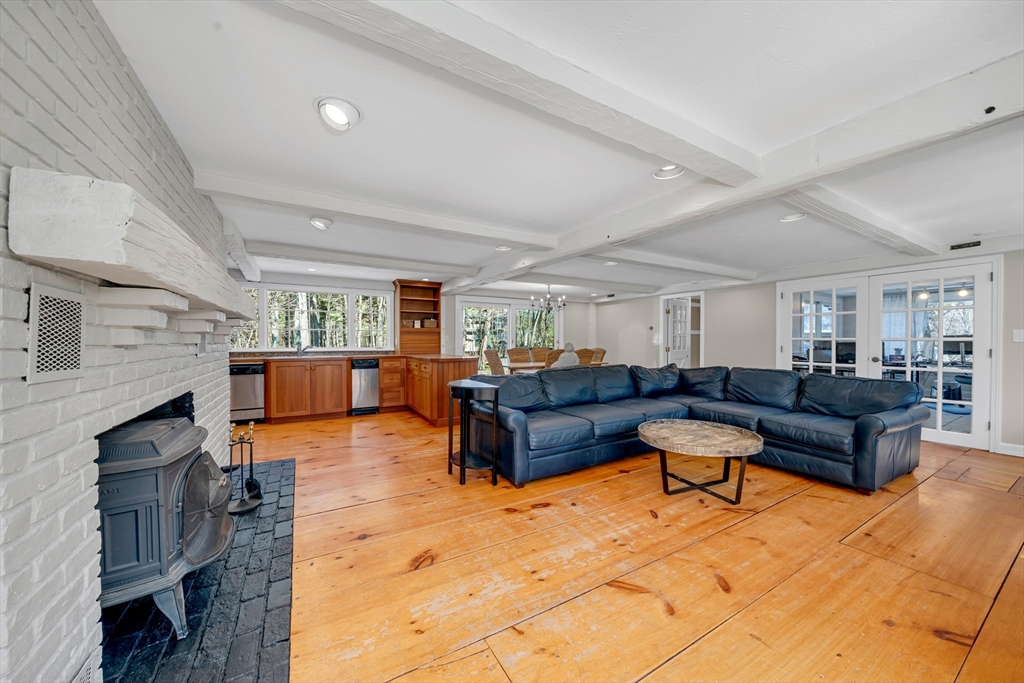 76 Mill Road Boxford, MA 01921 - Photo 9 of 31