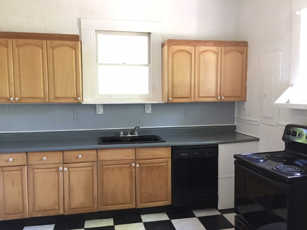 285 East Main Street, Unit 8 Forsyth, GA 31029 - Photo 2 of 14 Additional Photo