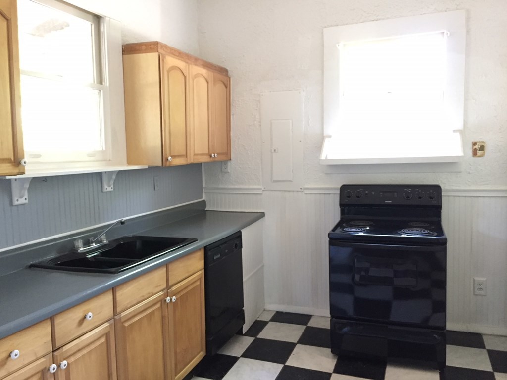 285 East Main Street, Unit 8 Forsyth, GA 31029 - Photo 3 of 14 Additional Photo
