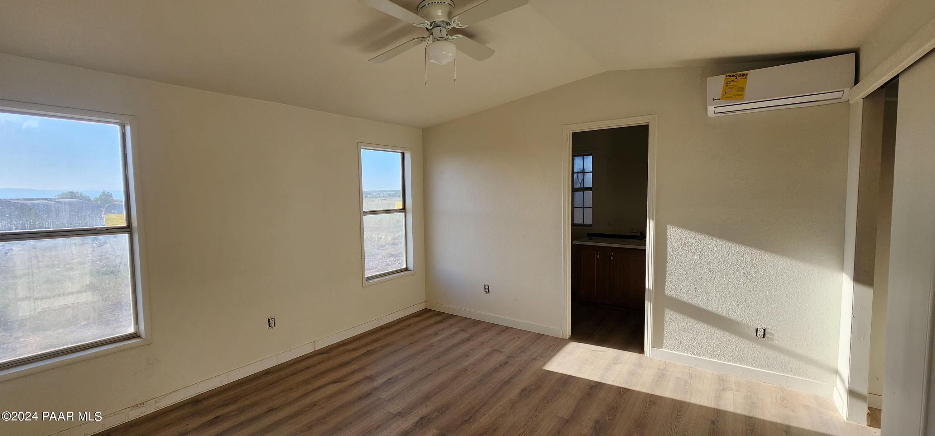 72 East Quail Road Paulden, AZ 86334 - Photo 6 of 7 Primary Bedroom