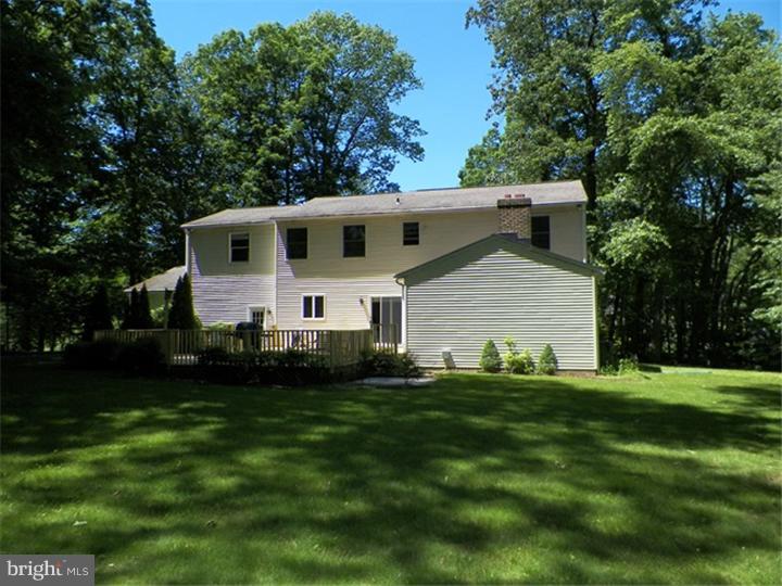 65 Pheasant Road Doylestown, PA 18901 - Photo 4 of 25 Gallery Image 4