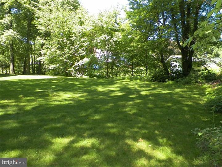 65 Pheasant Road Doylestown, PA 18901 - Photo 5 of 25 Gallery Image 5