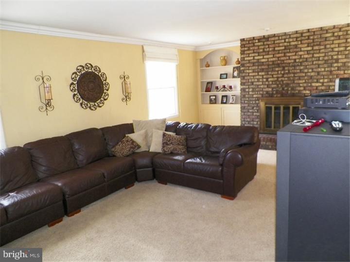 65 Pheasant Road Doylestown, PA 18901 - Photo 10 of 25 Gallery Image 10