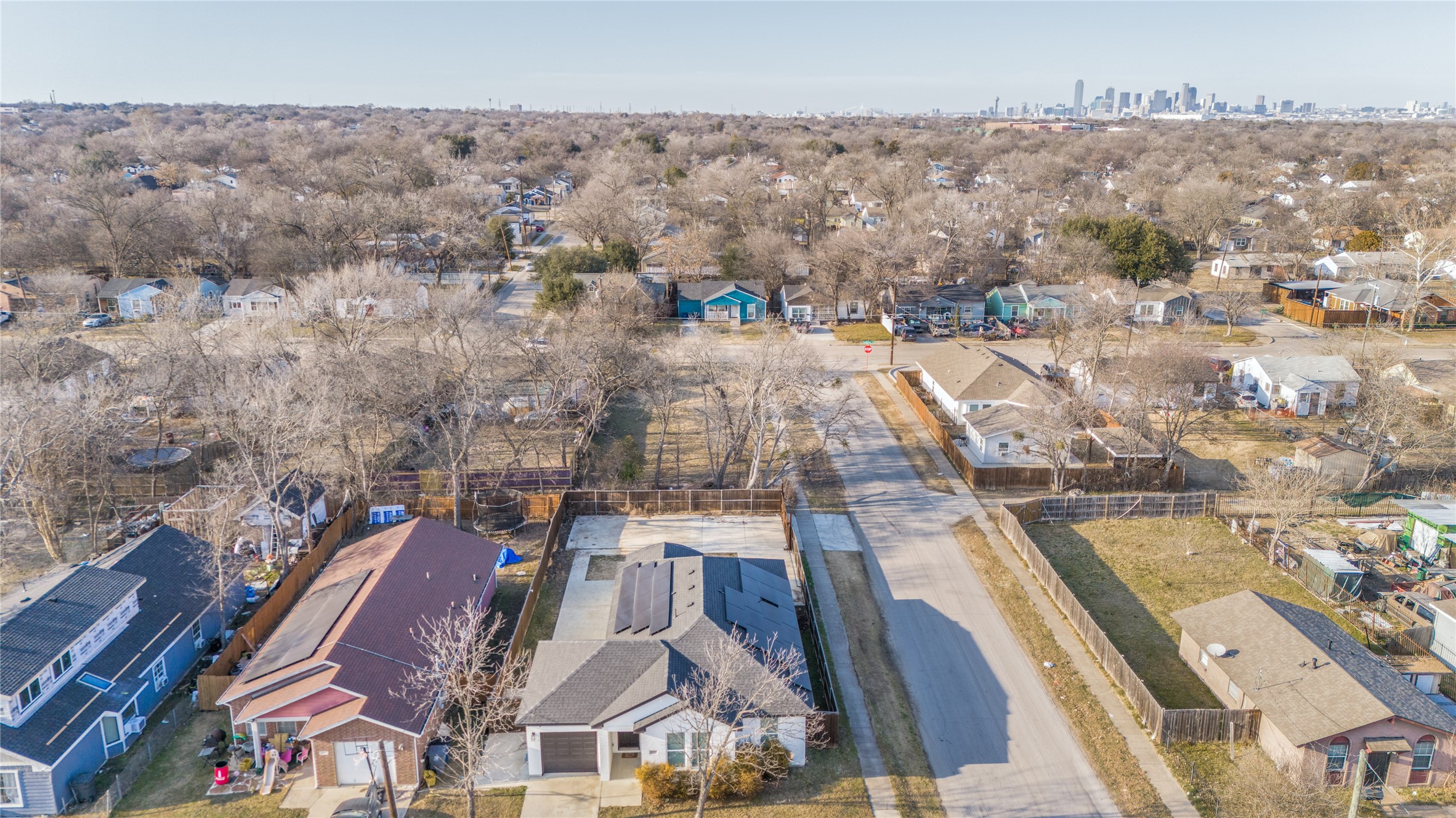 2255 Exeter Avenue Dallas, TX 75216 - Photo 27 of 30 a view of city