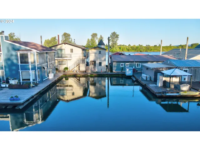 $175,000 | 50776 Dike Road, Unit 20, Scappoose, OR 97056