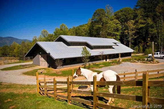 15 East Spark Chaser Road Sylva, NC 28779 - Photo 6 of 30 Gallery Image 6