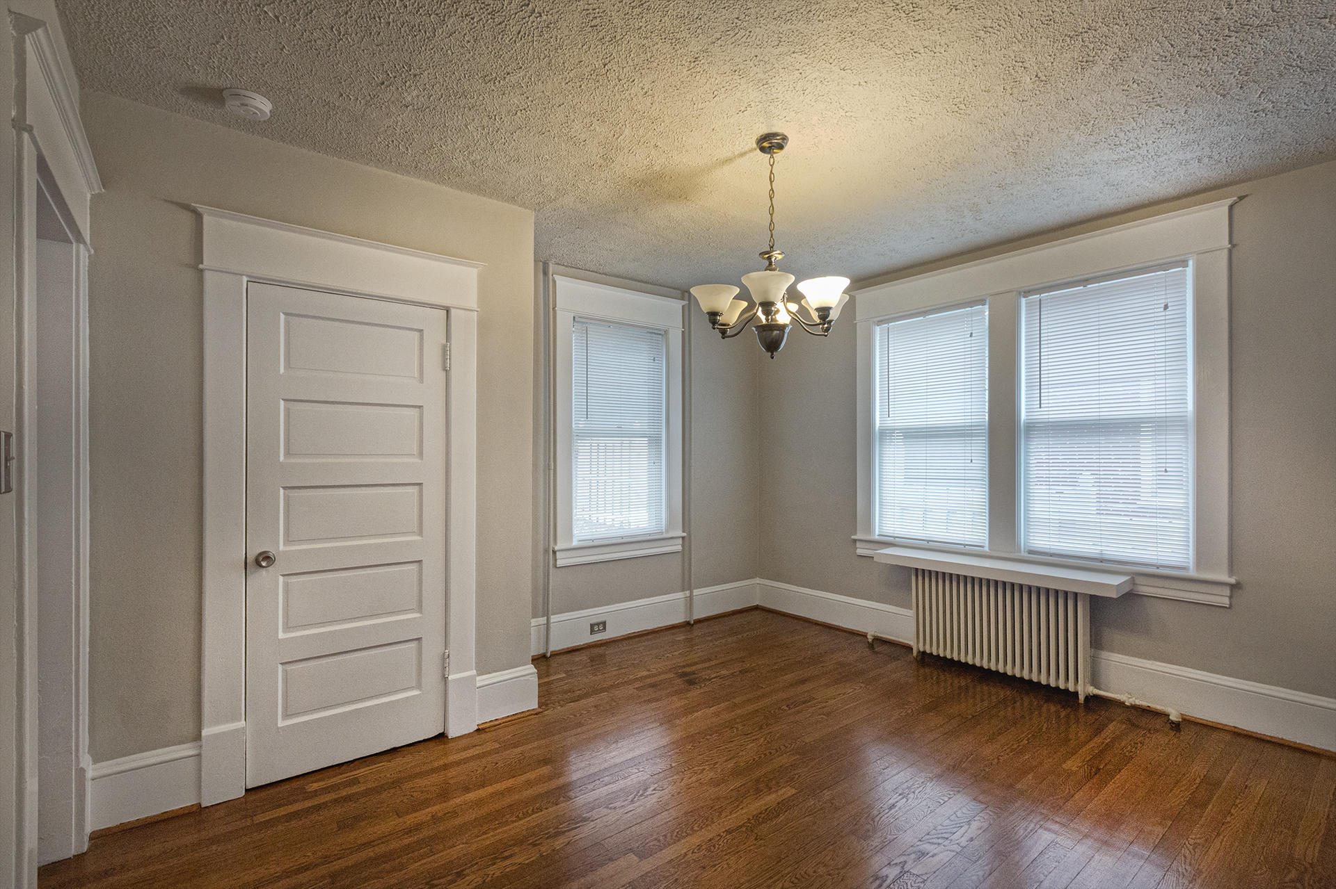 2428 Grandin Road Southwest Roanoke, VA 24015 - Photo 10 of 22 13