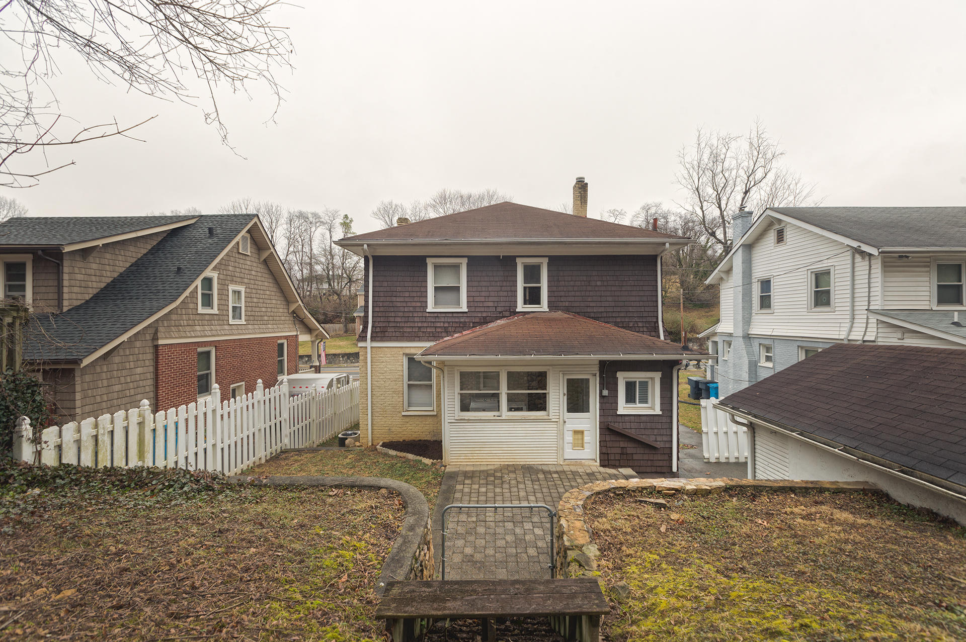 2428 Grandin Road Southwest Roanoke, VA 24015 - Photo 19 of 22 25