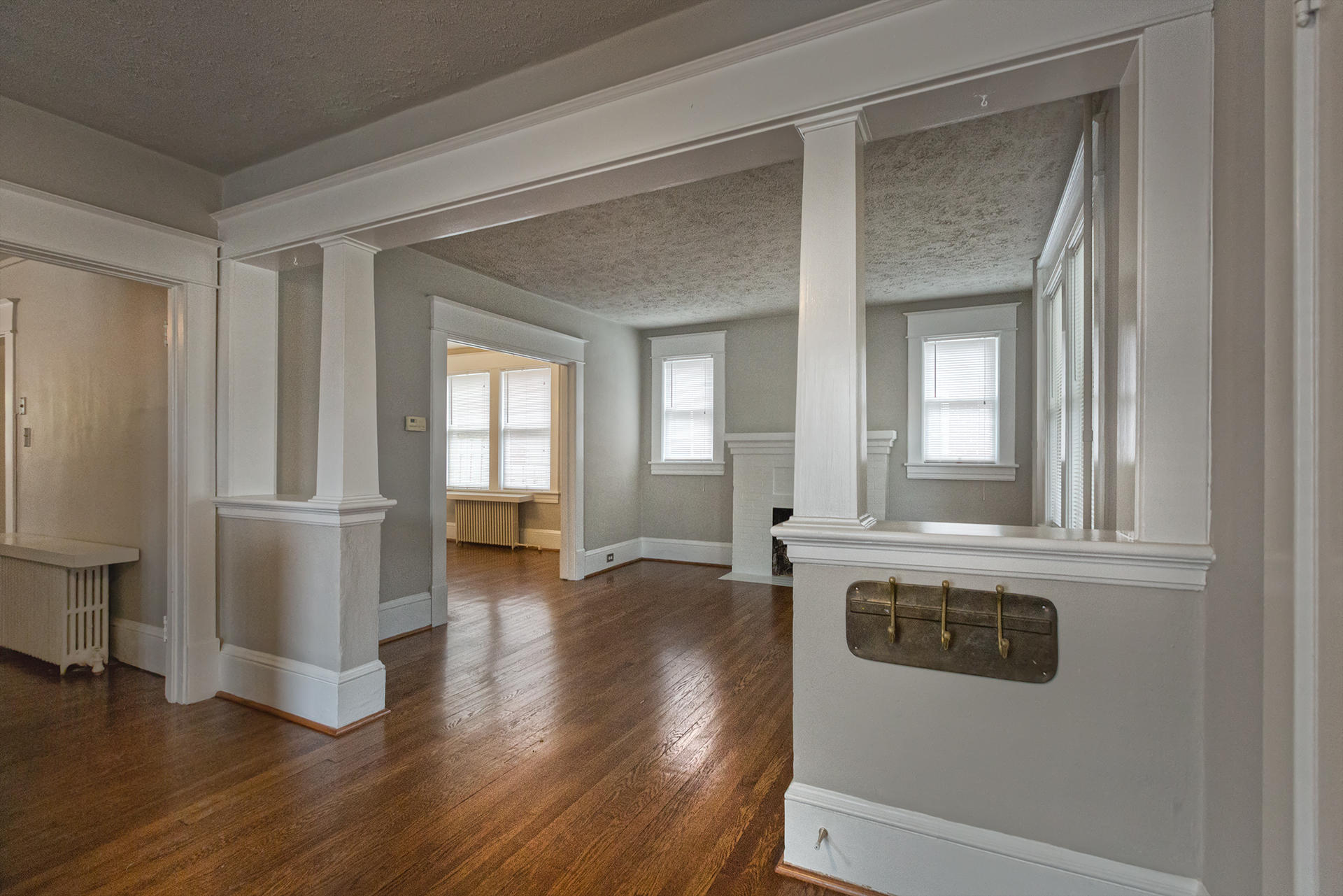 2428 Grandin Road Southwest Roanoke, VA 24015 - Photo 3 of 22 Foyer