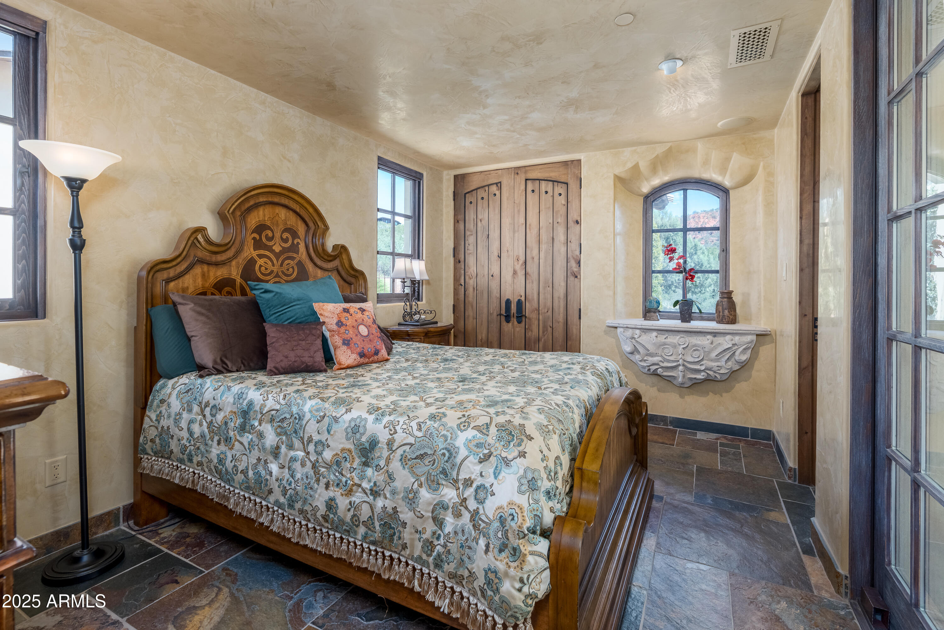 330 Eagle Mountain Ranch Road Sedona, AZ 86336 - Photo 39 of 87 Bedroom 2