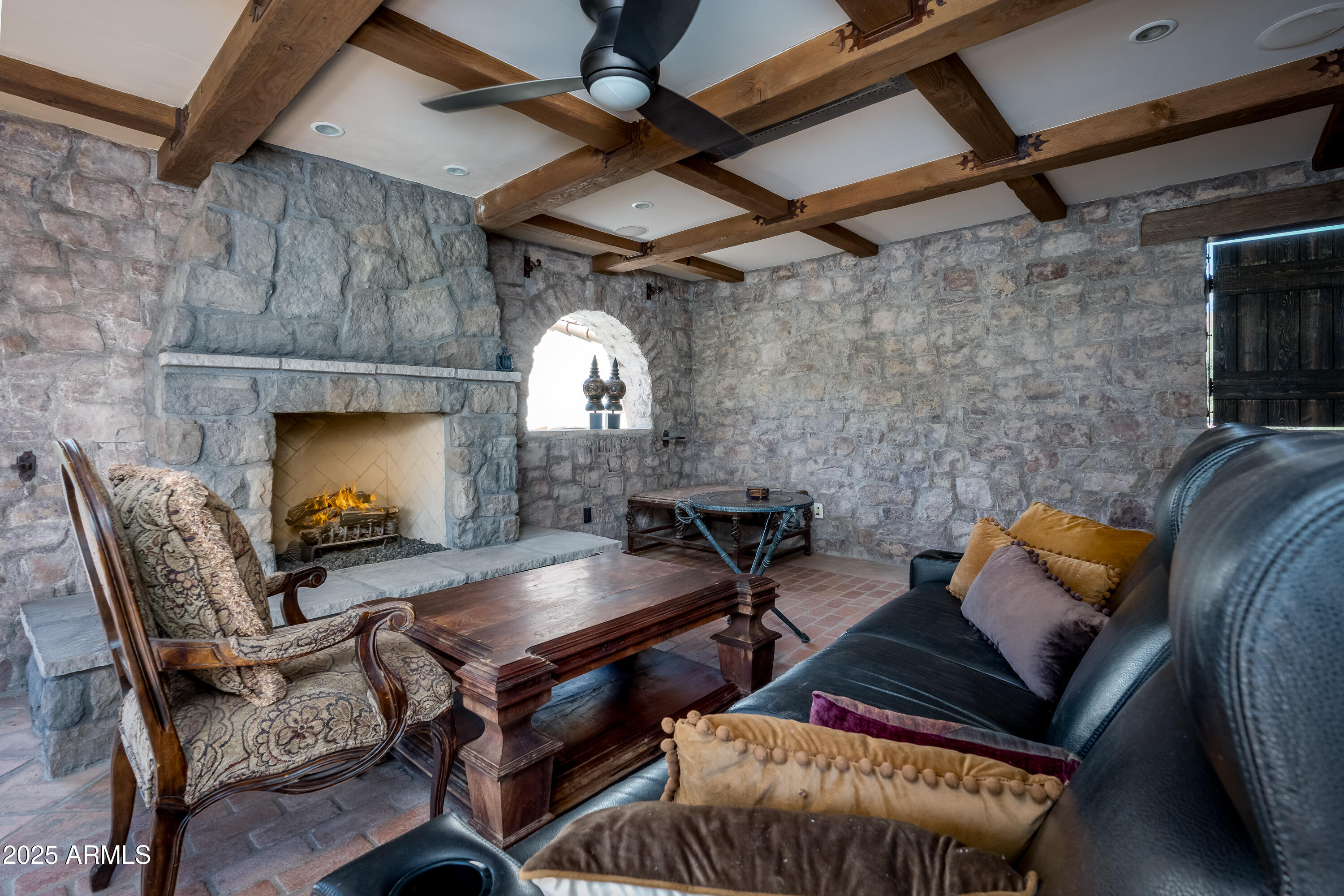 330 Eagle Mountain Ranch Road Sedona, AZ 86336 - Photo 43 of 87 Cigar Room