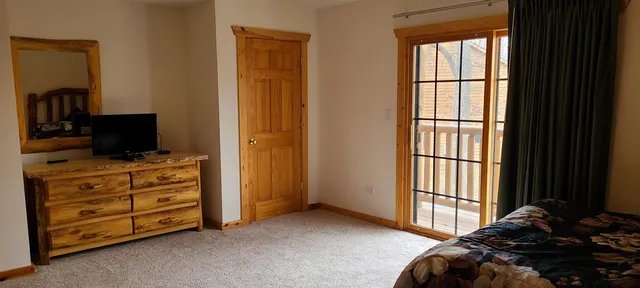 $1,895 | 2643 Highway 178, Unit Q1, Utica, IL 61373