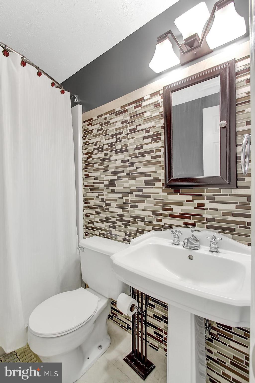 232 Red Pump Road Rising Sun, MD 21911 - Photo 22 of 36 2nd floor bath