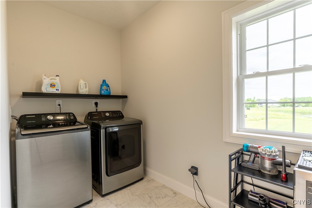 3427 Tall Tree Lane Lysander, NY 13027 - Photo 28 of 42